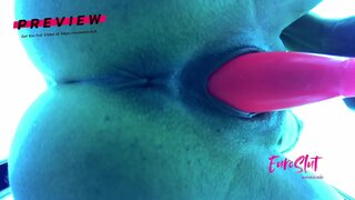 Uyatsiz Slut emizikli va fitness markazida onanizm