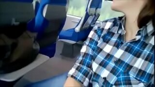 Nečakinjo deklica lastovica